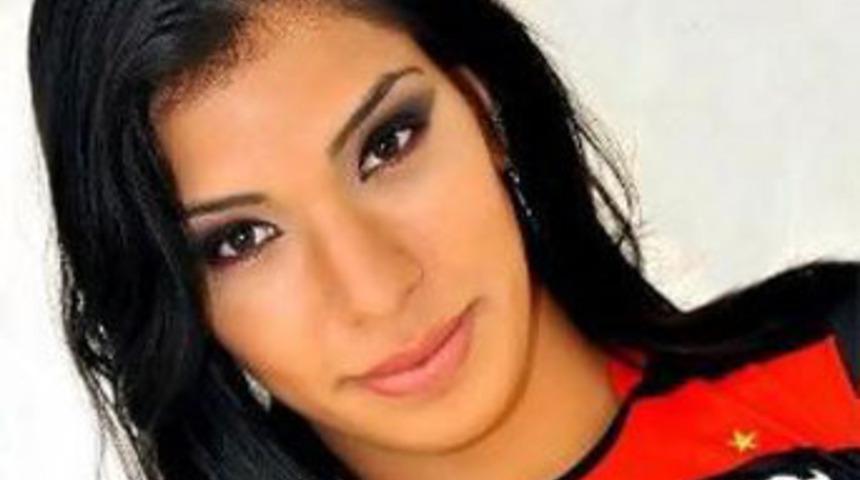 Krali&ccedil;eyi rakibi &ouml;ld&uuml;rtm&uuml;ş