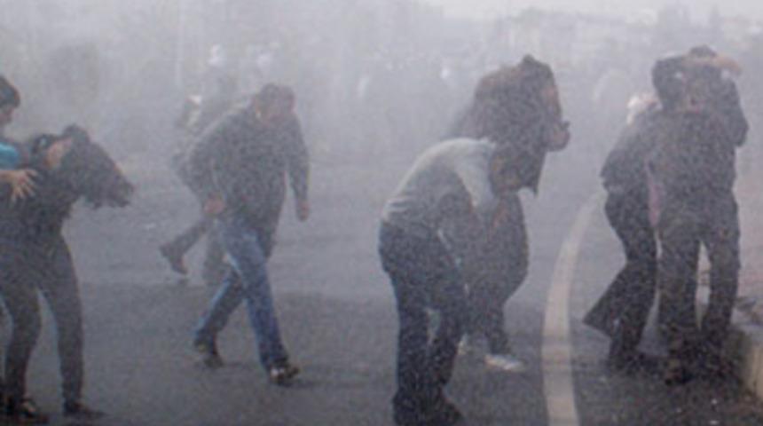 Bakırk&ouml;y'de BDP'lilere m&uuml;dahale