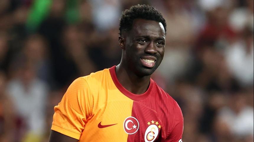 SON DAKİKA: Şampiyonluk sonrası Davinson Sanchez'den Fenerbah&ccedil;e'ye g&ouml;nderme!