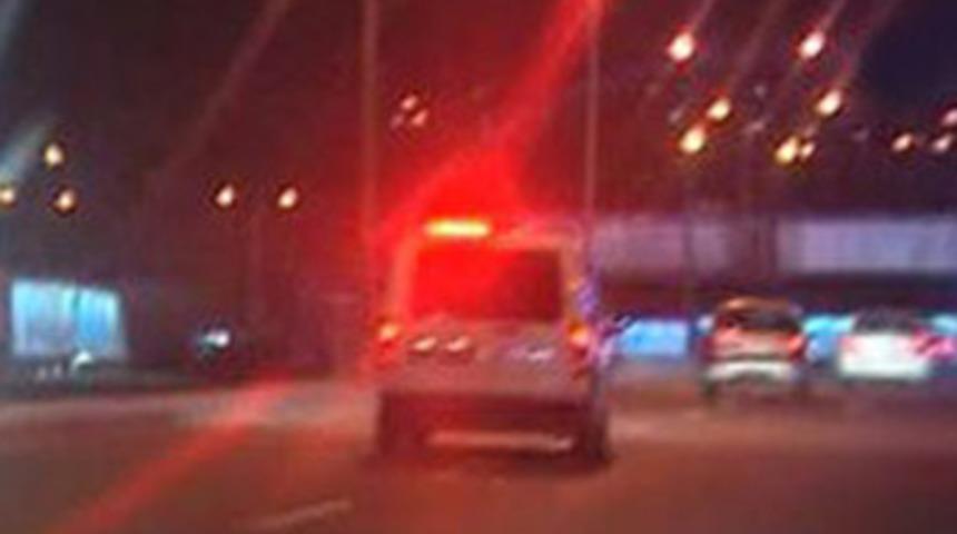 Polisten ka&ccedil;arken...