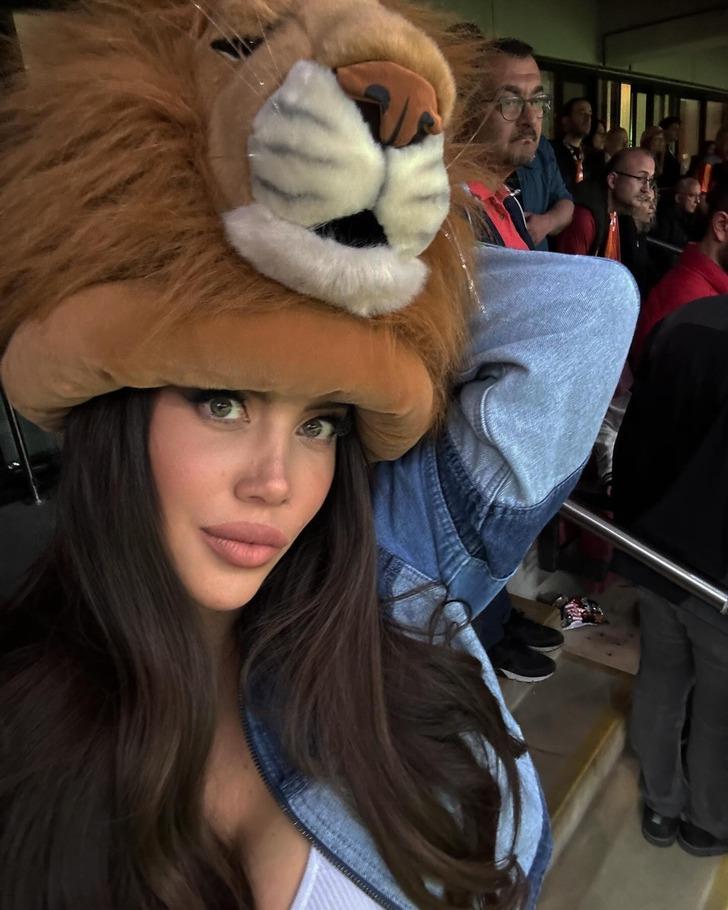 Galatasaray şampiyon oldu, Wanda Nara boş durmadı! G1