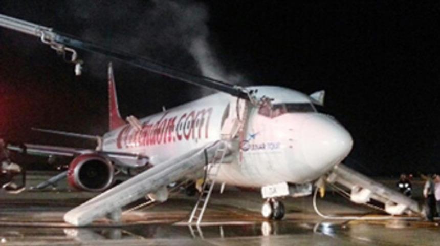 Uçakta yangın paniği!