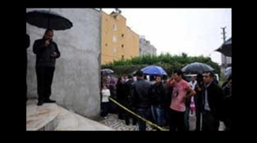 Camide korkun&ccedil; cinayet