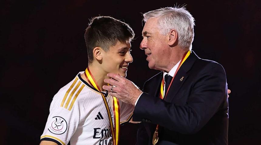 Şampiyonlar Ligi finalinde Borussia Dortmund ile karşılaşacak Real Madrid'de Ancelotti'den Arda Güler müjdesi geldi!