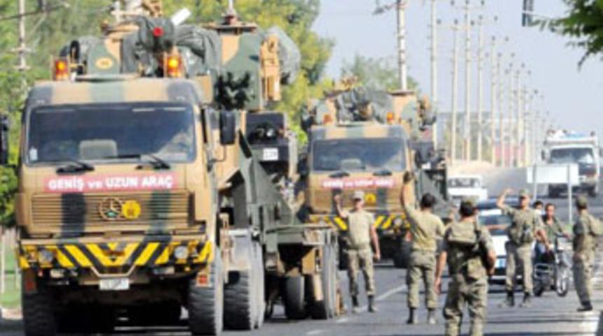 Sınırda hareketli saatler