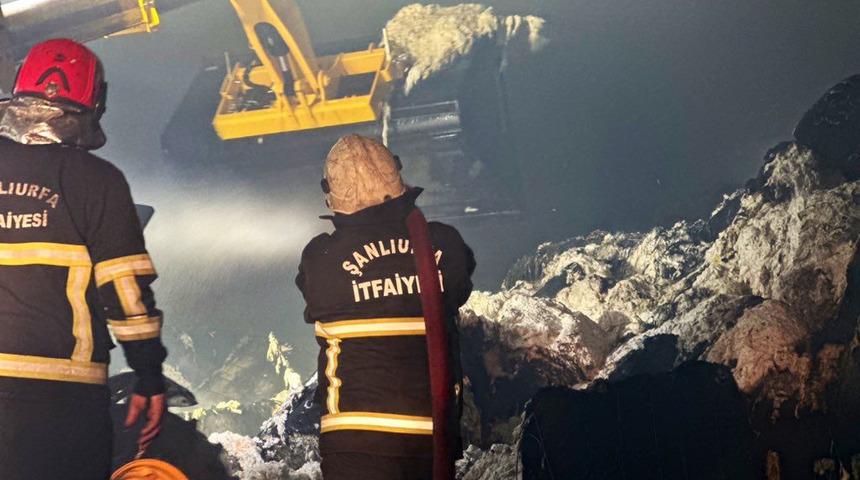 Şanlıurfa'da fabrikada çıkan yangın söndürüldü