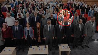 Üniversite bu fotoğrafı servis edince açığa alındı! İstiklal Marşı'nda ayağa kalkmayan akademisyene soruşturma