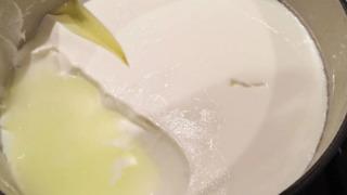 Yoğurdun suyunu asla çöpe dökmeyin! Öyle faydaları var ki duyan şaşırıyor