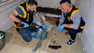 Bahçesinde gömülü Kalaşnikof bulundu, savunması şaşkına çevirdi! 'Eşimin akrabası...'