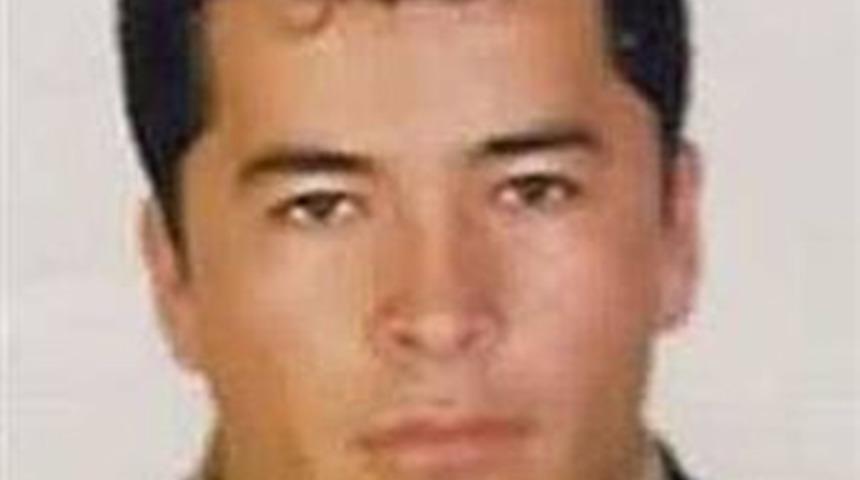 &Ccedil;etecinin cesedi &ccedil;alındı