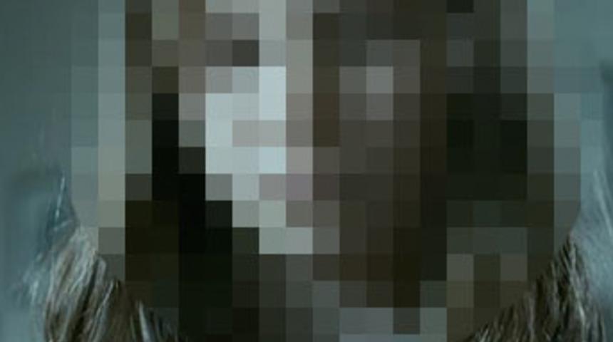 9 yaşındaki kız tazminat olarak verildi!