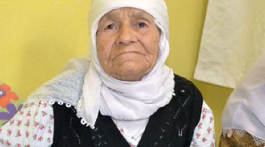 123 yaşında, 147 torunu var