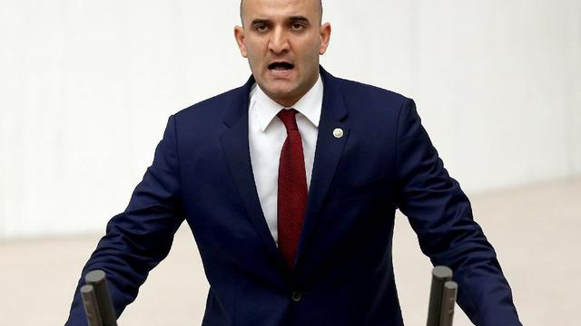 Sinan Ateş iddiası dikkat çekmişti! Devlet Bahçeli'nin danışmanlığını yapıyordu: Olcay Kılavuz'un görevine son verildi