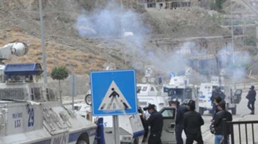 Hakkari'de olaylar &ccedil;ıktı