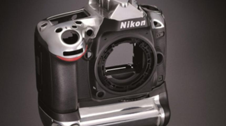 Bir DSLR fotoğraf makinesinin i&ccedil;inde ne var?