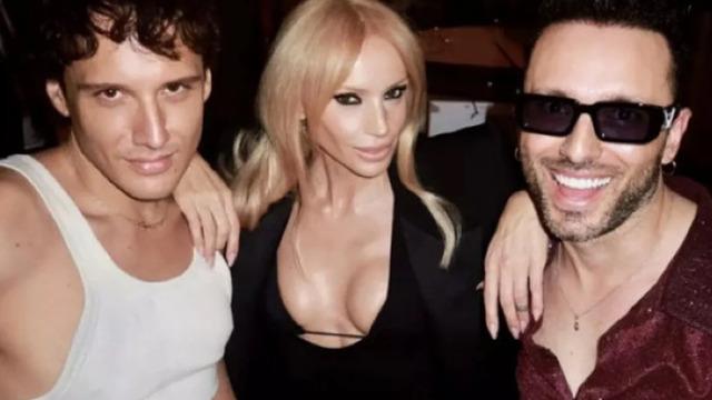 Gülşen'e sürpriz doğum günü! Edis ve Mabel Matiz ile dans anları olay oldu