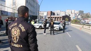 İstanbul'da okulların çevresinde yapılan polis denetimlerinin sonucu açıklandı