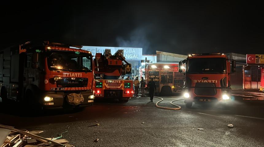 Kayseri'de soba fabrikasında çıkan yangın söndürüldü