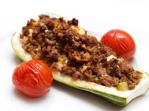 Fırında kıymalı kabak sandal tarifi: Fırında kıymalı kabak sandal nasıl yapılır?