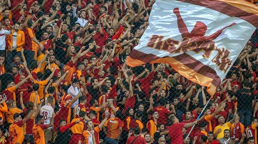 Galatasaray'ın yıldızı Nicolo Zaniolo'ya taraftardan tepki! Hiç paylaşım yapmadı, taraftarı çok kızdırdı