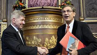 Bir garip ödül töreni