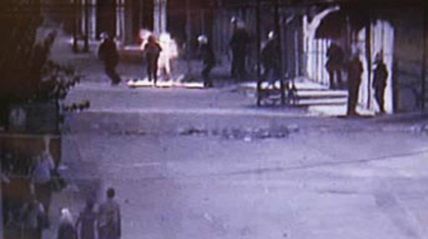 PKK yandaşlarının attığı molotof polisi yaktı