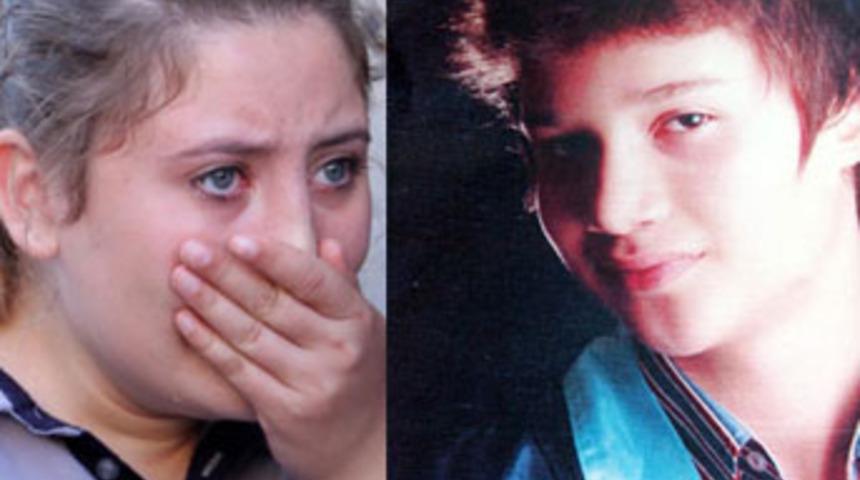 Arkadaşlarıyla sohbet ederken &ouml;ld&uuml;