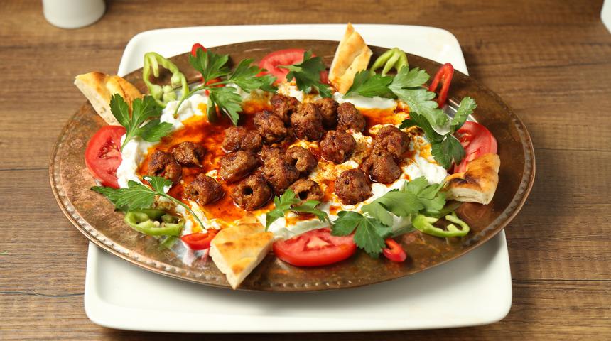 Yoğurtlu kebap tarifi: Yoğurtlu kebap nasıl yapılır?