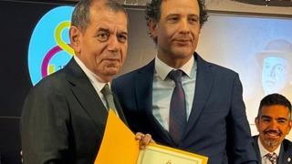 Galatasaray’da yeni yönetim mazbatalarını aldı