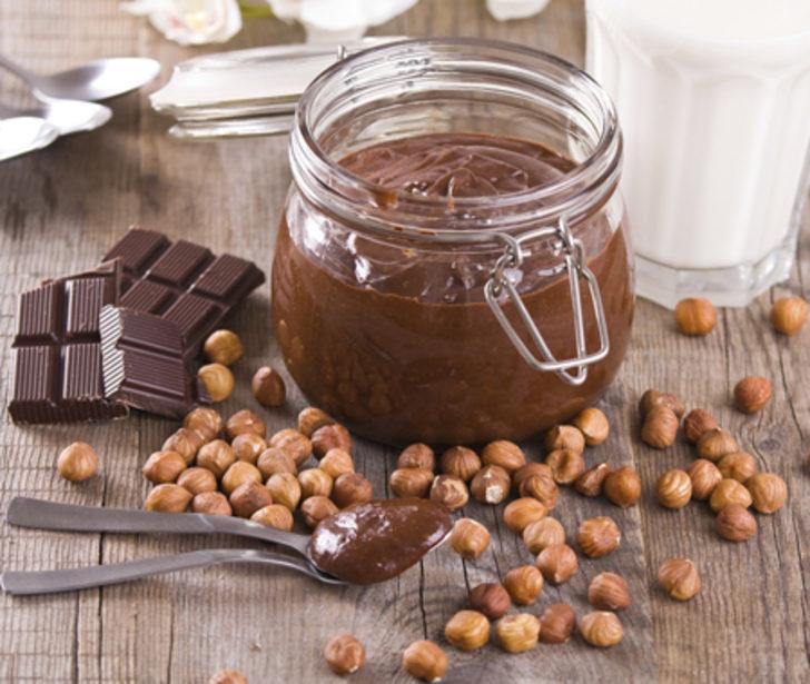 Ev Yapımı &Ccedil;ikolatalı Fındık Kreması