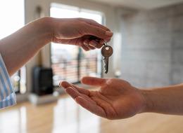 Şikayetler arttı, uzman isim "Asla yapmayın" diyerek uyardı: Ev satın alırken veya kiralarken dolandırılmayın!