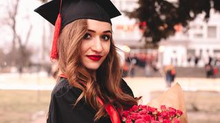 Mezuniyet makyajı nasıl yapılır? Evde mezuniyet makyajı yapımı