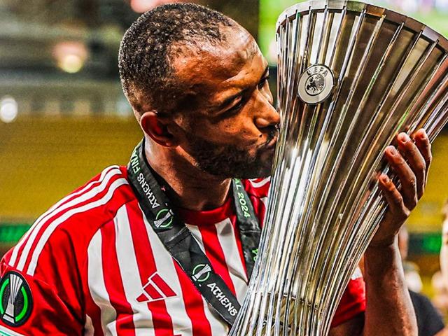 Hatayspor'dan gitti, Avrupa'da gol kralı olup Olympiakos'a kupayı kazandırdı!