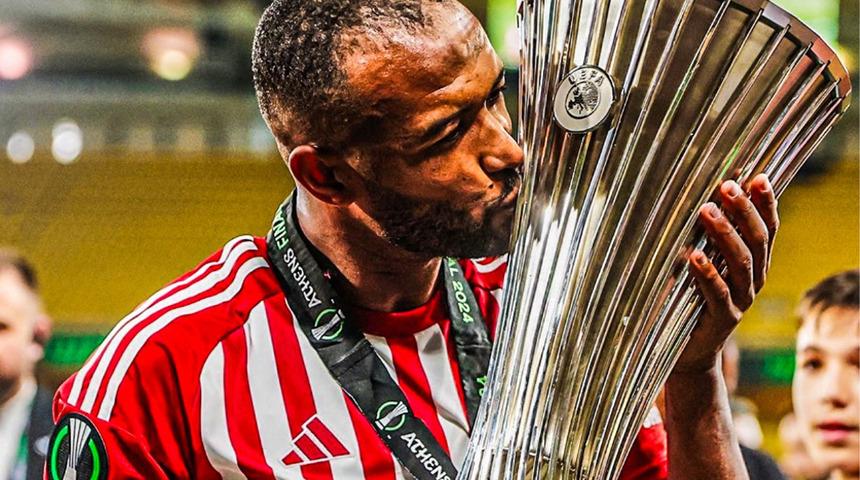 Hatayspor'dan gitti, Avrupa'da gol kralı olup Olympiakos'a kupayı kazandırdı!