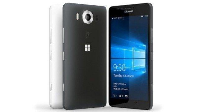 Microsoft’un Amiral Gemisi Cihazları FCC aşamasında!