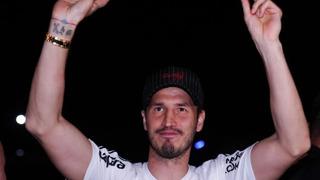 Salih Uçan ile anlaşma sağlandı! Beşiktaş yönetimiyle el sıkıştı