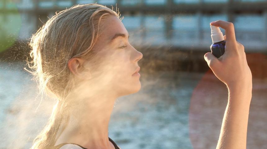 Cilt bakımında sprey serum kullanımı artıyor