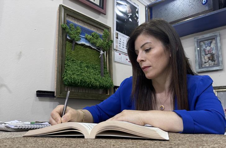 Esnaflık yapıyordu! Hayalini 43 yaşında gerçekleştirdi 'Sabah erken saatlerde dükkana pek gelen giden olmayınca yapıyordum'