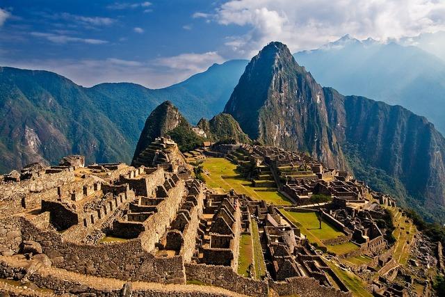 1200px-Machu_Picchu%252C_Peru