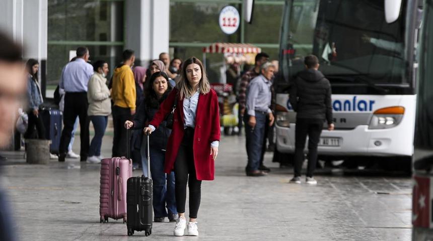 Fiyatları duyan evde kalacak! Tatil planı yapan herkes bunu merak ediyordu: 4 kişi için 20 bin lirayı buluyor