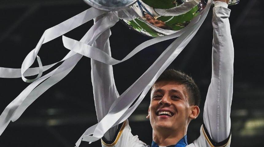 Arda Güler futbol tarihine adını altın harflerle yazdırdı!