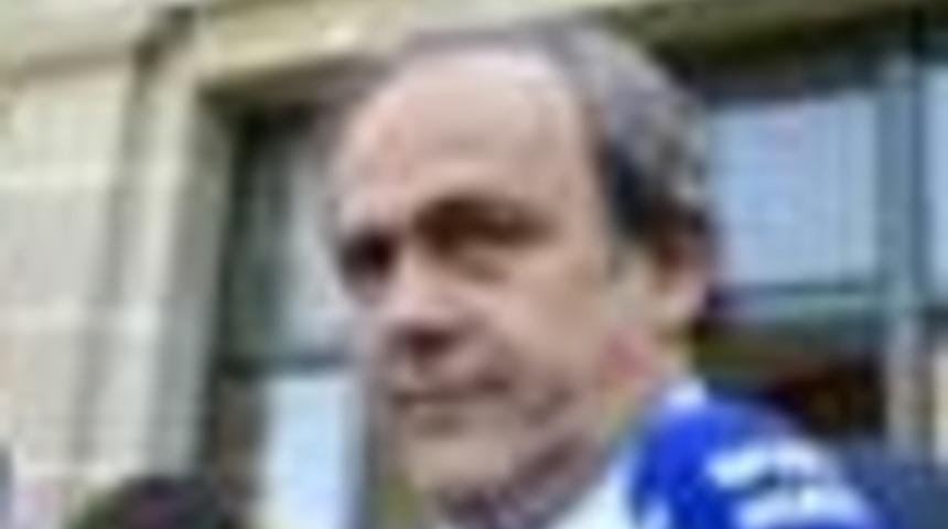 UEFA Başkanı Michel Platini istifa edecek