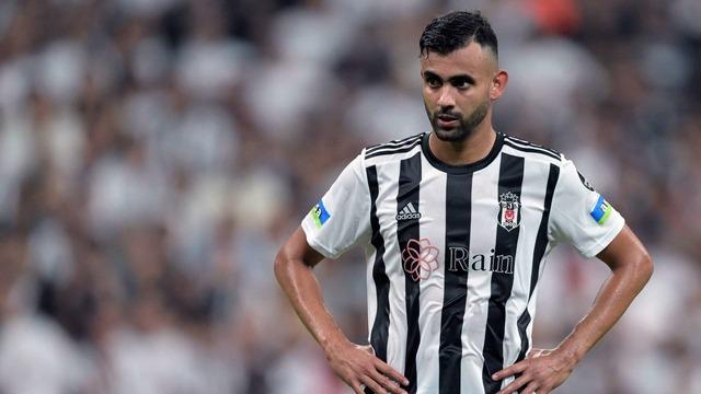 Beşiktaş'ta ayrılık! Rachid Ghezzal takıme böyle veda etti 640xauto