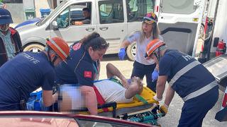 Aldatıldığını düşündü evi bastı! Karısının yanında yakaladığı adam 3. kattan aşağı atladı