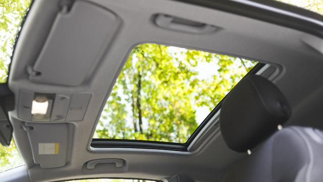 Sunroof nedir, ne anlama gelir? Sunroof ne işe yarar?