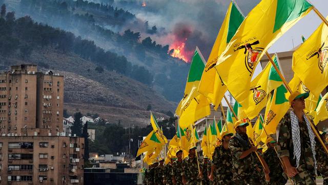 Hizbullah İsrail'i vurdu, her köşeden alevler yükseldi! 30 bin kişi tahliye edildi, açık açık tehdit etti: Tüm Lübnan'ın yanma zamanı gelmiştir!