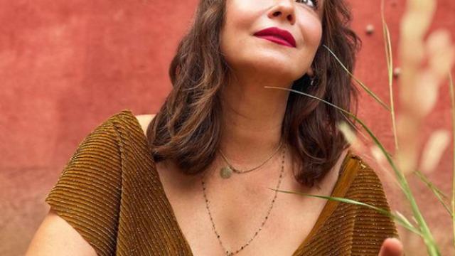 Yan Oda'nın yıldızı Başak Daşman evlendi! İşte nikahtan ilk kare