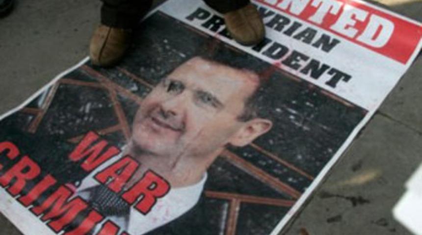 Esad askerleri ile birlikte '&ouml;ld&uuml;'