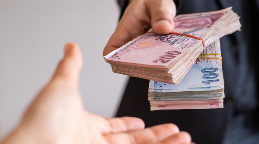 Canlı yayında dikkat çeken asgari ücret çıkışı! 'Kabul etmiyorum' diyerek tepki gösterdi: 'En az...'