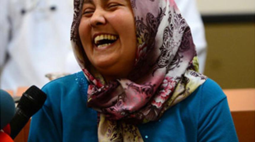 Yapay kalp ile yaşayan ilk kadın oldu